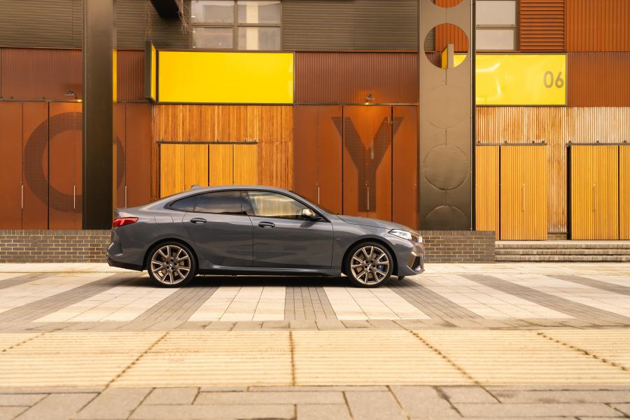  BMW M235i xDrive Gran Coupe (F44) 2020 года  (UK) (фото 4 из 47)